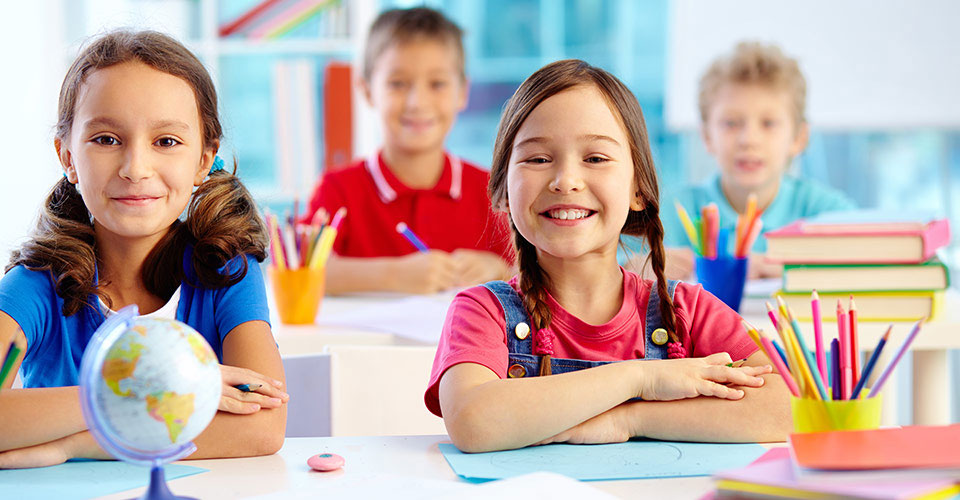 İlkokul Dönemi (6–10 Yaş)